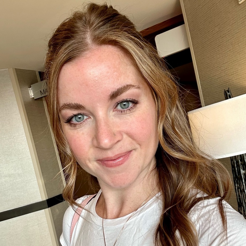 Meet your Posher, Anna